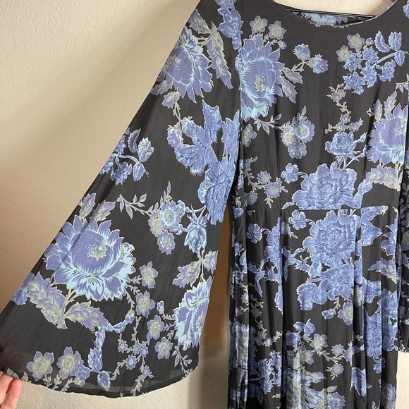 Free People Melrose Bell Sleeve Maxi Dress Size 4 - Picture 4 of 9